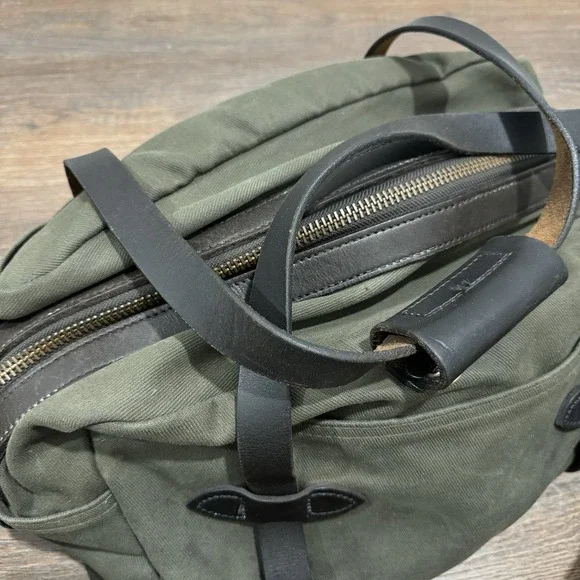 Filson Rugged Twill Small Duffle Bag Otter Green READ NO‎ STRAP YKK
